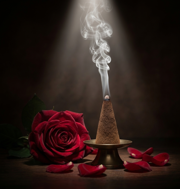 Rose Dry Dhoop Cone (1) Rose Dry Dhoop Cones